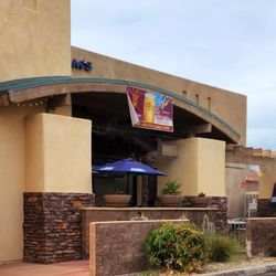 Brisam's - Patio