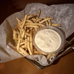 Frites in a "Basket"