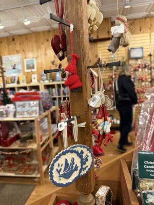 Ingebretsen's Scandinavian Gifts & Foods by null