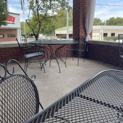 Cafe Latte - Front porch seating