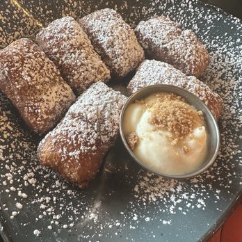 Avenue Brunch House - Beignets Gotta have some - Breakfast & Brunch Near Me - Dearborn, Michigan