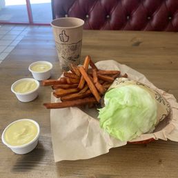Love the GRILLED SHROOM BURGER and clearly obsessed with their home made honey mustard! Love the GRILLED SHROOM BURGER and clearly obsessed with their home made honey mustard!