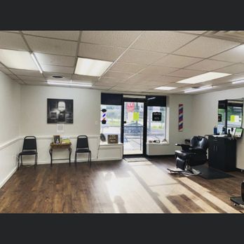 Middletown Barber Shop - Come check out our new location. 11509 Shelbyville Rd. - Barbers Near Me - Louisville, Kentucky Middletown Barber Shop - Come check out our new location. 11509 Shelbyville Rd. - Barbers Near Me - Louisville, Kentucky