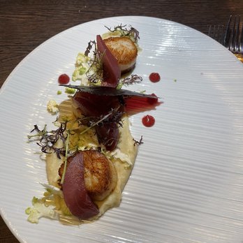 Splashes Restaurant - Seared Scallops - New American Near Me - Laguna Beach, California