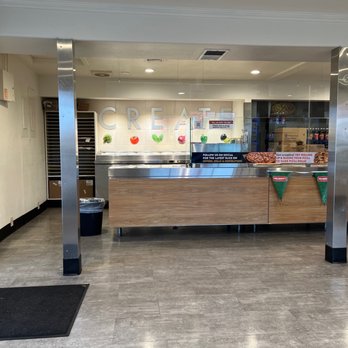 Papa Murphy's - the inside of a restaurant - Pizza Near Me - Camas, Washington Papa Murphy's - the inside of a restaurant - Pizza Near Me - Camas, Washington
