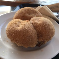 Starbucks - Corned Beef Pandesal