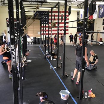 CrossFit Golden Titan - Circuit Training Gyms Near Me - Surprise, Arizona CrossFit Golden Titan - Circuit Training Gyms Near Me - Surprise, Arizona