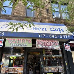 Think Sweet - Exterior