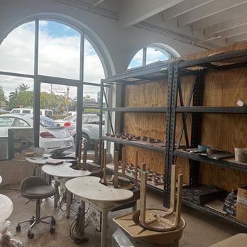Mingo makes it pottery studio - Art Classes Near Me - Fort Lauderdale, Florida Mingo makes it pottery studio - Art Classes Near Me - Fort Lauderdale, Florida