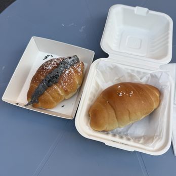 Salt Bread Ko - Black sesame, original - Bakeries Near Me - New York, New York