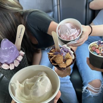 Thrills Soft Serve - Ice Cream & Frozen Yogurt Near Me - Honolulu, Hawaii