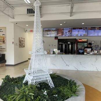 Paris Banh Mi - Eiffel tower - Vietnamese Near Me - Kansas City, Missouri