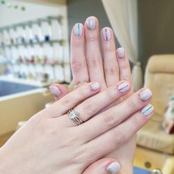 Jonathon Khoi Nail Spa - Gel manicure