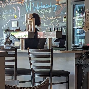 101 Kitchen - Fresh squeezed orange juice - Breakfast & Brunch Near Me - Knightdale, North Carolina