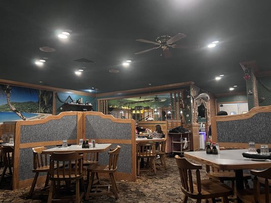 Chalet Restaurant & Bar by null