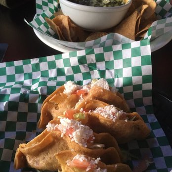 Small World Inn Bar & Grill - Sports Bars Near Me - Chicago, Illinois Small World Inn Bar & Grill - Sports Bars Near Me - Chicago, Illinois