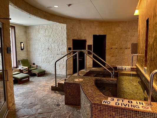 Lantana Spa
