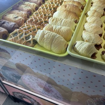 A & H Donuts - Breakfast sandwiches - Donuts Near Me - Fort Worth, Texas