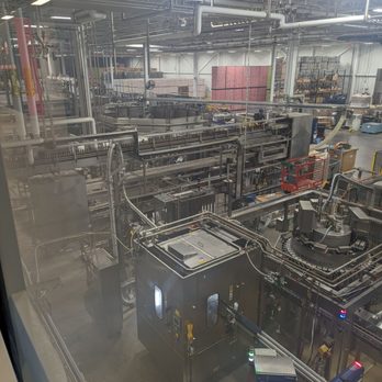 Woodchuck Hard Cidery - Production line - Cideries Near Me - Middlebury, Vermont Woodchuck Hard Cidery - Production line - Cideries Near Me - Middlebury, Vermont