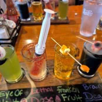9er's Diner & Pub - Mimosa flight - Breakfast & Brunch Near Me - Brunswick, Ohio