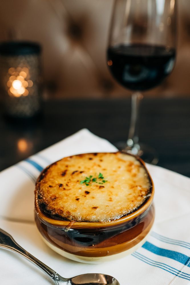 Woolley’s Kitchen & Bar