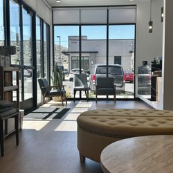 Northern Nevada Oral & Maxillofacial Surgery - Front desk and waiting room