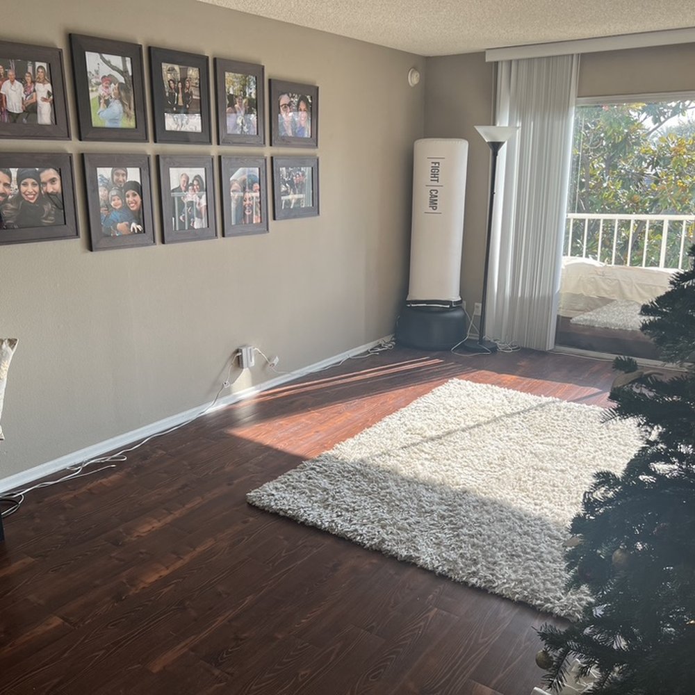Qshark Moving - Pre-Couches - Movers Near Me - Irvine, California Qshark Moving - Pre-Couches - Movers Near Me - Irvine, California