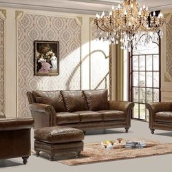 Mr Bees Furniture - Loving our Italian leather 4 piece set!
