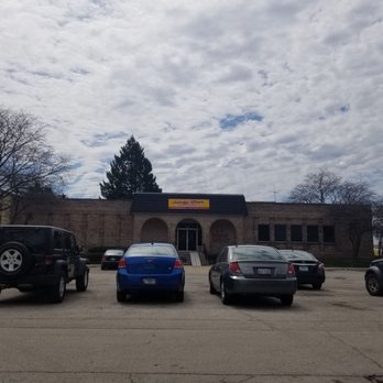 Lady Di's Bakery - cars parked in a parking lot - Bakeries Near Me - Chicago, Illinois