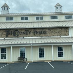 Tri-County Feeds Fashions Finds - Front entrance