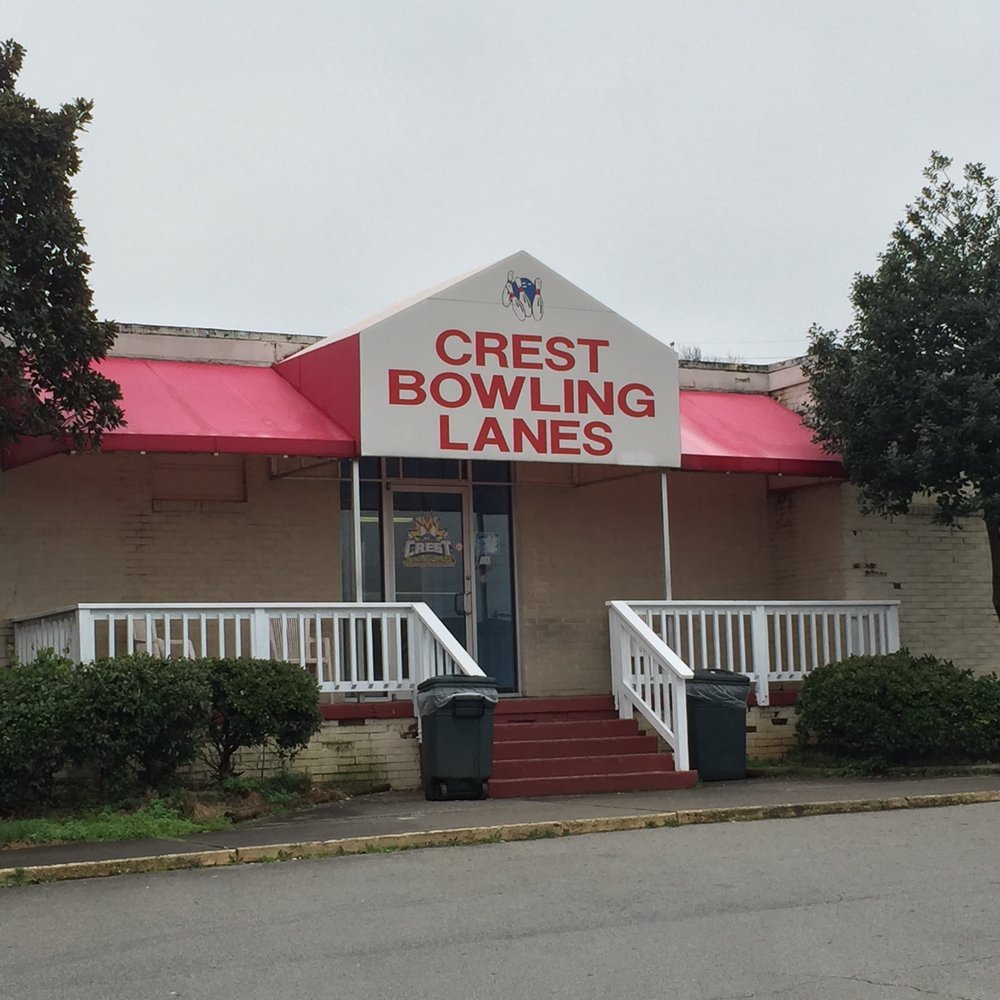 Crest Bowling Lanes - Bowling Near Me - Maryville, Tennessee Crest Bowling Lanes - Bowling Near Me - Maryville, Tennessee