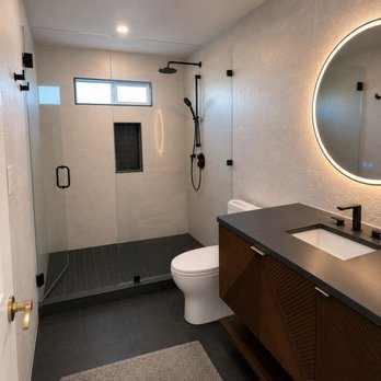 OT Bay Builders - Master bathroom with window - General Contractors Near Me - San Jose, California