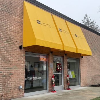 Frederic Loraschi Chocolate - the front of the building - Chocolatiers & Shops Near Me - Harrisburg, Pennsylvania