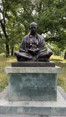 Palais des Nations by null