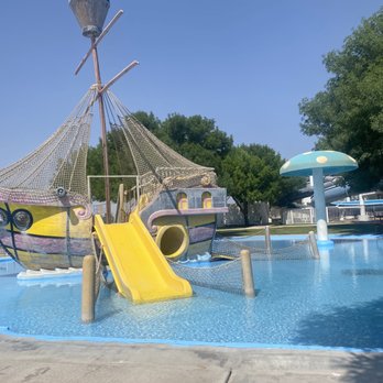 Whites City Cavern Inn - Part of pool area. - Hotels Near Me - Whites City, New Mexico
