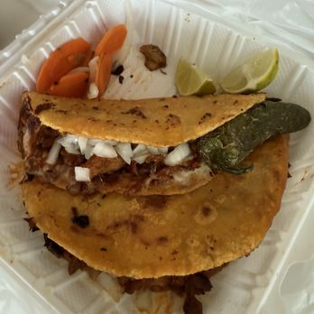Lokos Takos - Fresh masa tortillas, grilled chicken, cheese, peppers. - Mexican Near Me - Eugene, Oregon