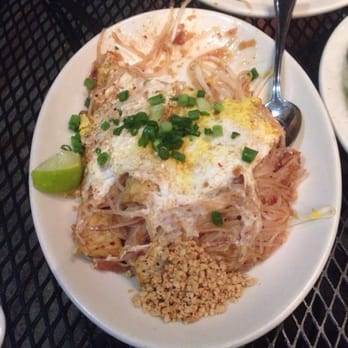Jamjuree Thai Cuisine - Pad thai - Thai Near Me - Seattle, Washington Jamjuree Thai Cuisine - Pad thai - Thai Near Me - Seattle, Washington