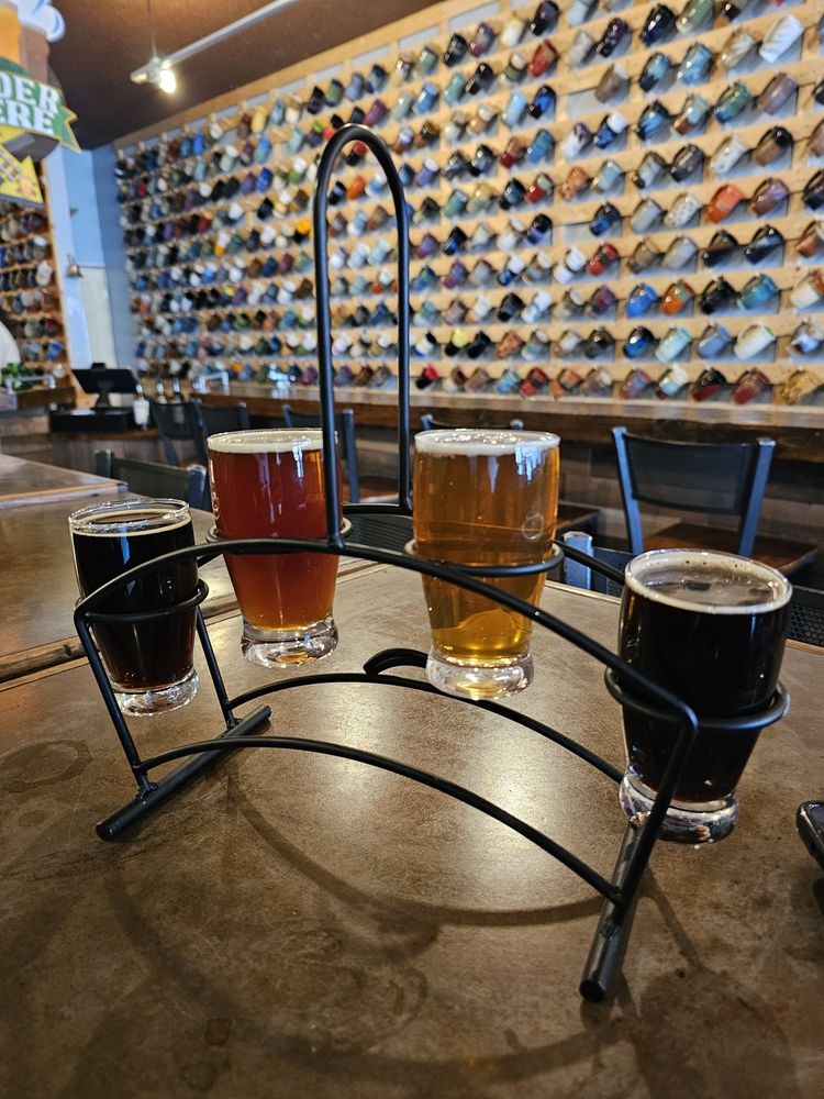Distant Whistle Brewhouse Logo