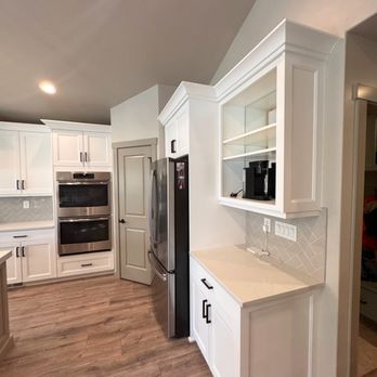 SwiftHand Painting - Cabinet Painting - Painters Near Me - Sandy, Utah SwiftHand Painting - Cabinet Painting - Painters Near Me - Sandy, Utah
