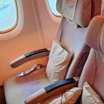 Emirates - This seat was comfortable, felt wide enough, and was upholstered in fabric, which I prefer to leather or similar seating - Airlines Near Me - Jamaica, New York