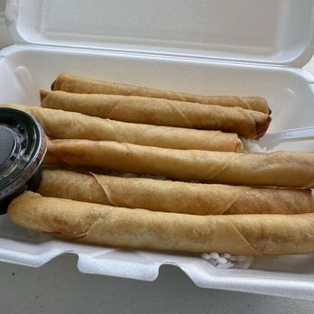 Kabayan Philippine Food - Pork Lumpia soooooo delicious - Food Trucks Near Me Kabayan Philippine Food - Pork Lumpia soooooo delicious - Food Trucks Near Me