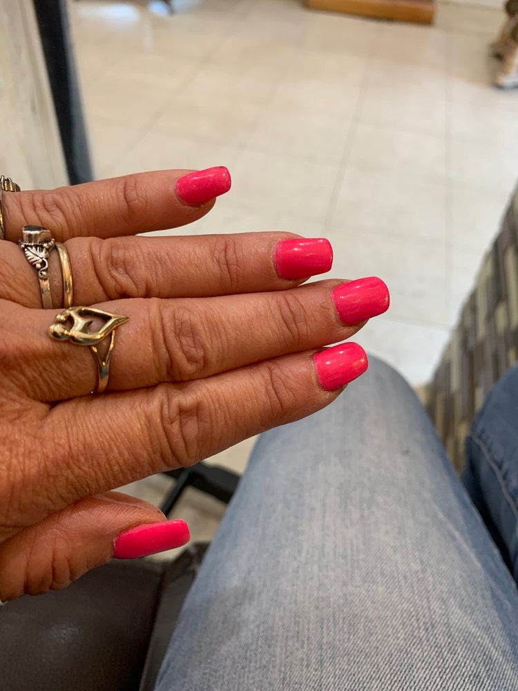 PROFESSIONAL NAILS Updated July 2024 10 Photos & 23 Reviews 149 E