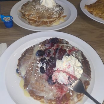 Sweet Desert Cafe - Wild berry pancakes and churro Heaven pancakes - Cafes Near Me - Tempe, Arizona