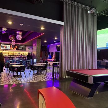 Olympic Golf Zone - interior - American Near Me - Buena Park, California Olympic Golf Zone - interior - American Near Me - Buena Park, California