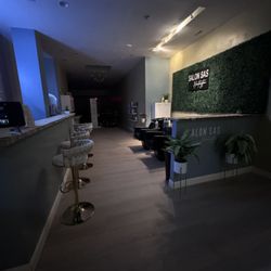 Salon SAS