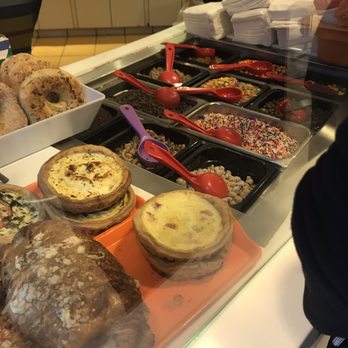 Forty Carrots - Tons of toppings - Breakfast & Brunch Near Me - New York, New York