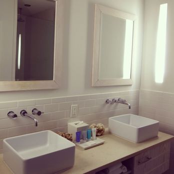 Bungalow Hotel - Hotels Near Me - Long Branch, New Jersey Bungalow Hotel - Hotels Near Me - Long Branch, New Jersey