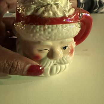 Floor 13 Rooftop Bar - $18 S'mores hot chocolate - Cocktail Bars Near Me - Phoenix, Arizona
