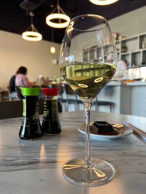 Sushi Doraku by null