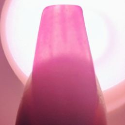 Very thin layer of gel with streaks